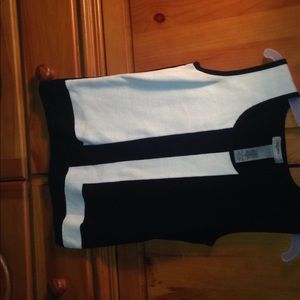 Black and white short sleeve shirt